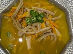 酸汤黄瓜牛肚汤-凯鸽酒楼(操场城店)
