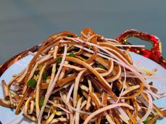 -郭婆婆疯子鸡·土货江湖菜馆