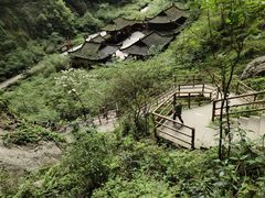 -龙水峡地缝景区