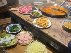 -旧街市鲜货老火锅(大光路店)