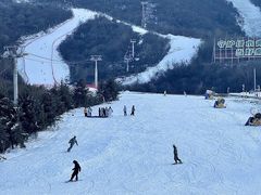 -鳌山滑雪度假区