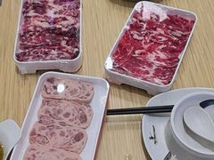 -杨老板·海鲜集市火锅·鲜切牛肉(中防万宝店)