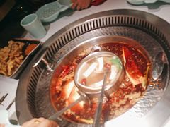 -晓宇重庆火锅(赛格国际购物中心店)
