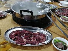 -五洞培记山庄·鲜牛肉火锅