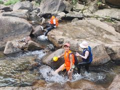 -安吉龙王山峡谷漂流