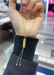 -周生生Chow Sang Sang(先天下店)