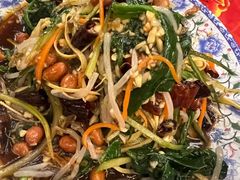 -闯关东东北农家菜(崂山石老人店)