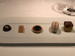 -Le Bernardin