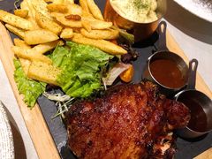 -YUE·6·西式融合餐厅(外滩六号店)