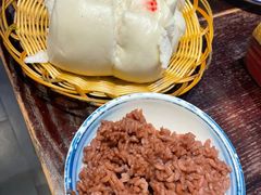 -蓝田九大碗民俗食府(蓝田店)