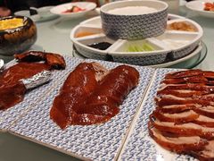 -羲和雅苑•北京烤鸭(陆家嘴中心店)