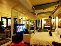 -喜鹊愉家酒店(郑州曼哈顿博览中心地铁站店)