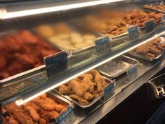 自助取餐区-春苗炸鸡