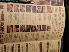 -老牌坊云南鱼豆花火锅(哈西万达店)