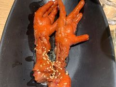 连骨头都不剩的鸡爪-佬肥猫(周浦万达店)