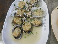 -四川小胡子海鲜(丁村万人海鲜广场店)