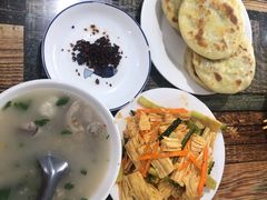 -泓源馅饼店