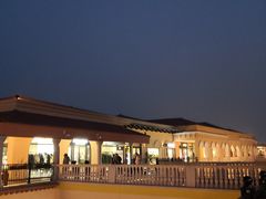 -首创奥特莱斯(西安店)