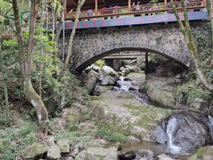 -藏龙百瀑风景区