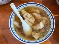 包袱饺-两棵树馄饨店(渔梁住保小区店)