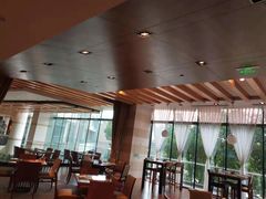 -上海佘山世茂艾美酒店