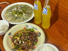 -何永光123鲜牛肉馆(1号店)