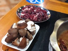 -佳荣老五生态牛肉馆