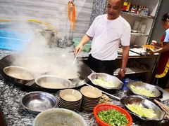 -谢老五跷脚牛肉·非遗传承店