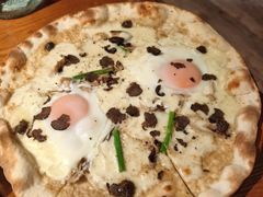 -JINNS锦时 steak&pizza(浸信会礼拜堂旧址店)