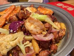 -龙少爷碳火干锅(环球中心店)