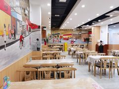 用餐区-江城燕子大排档(江汉路步行街店)