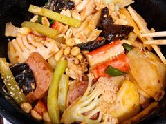 中辣锅底-拿渡麻辣香锅(管庄店)