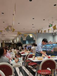 -奈尔宝家庭中心·亲子餐厅(北京东坝万达店)