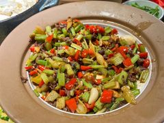 小炒黄牛肉-魏铭鱼头捞饭(晋阳路店)