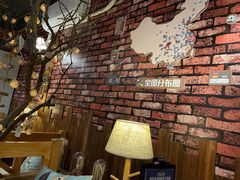 -MAX伯爵趣味互动密室逃脱(大坪D馆店)