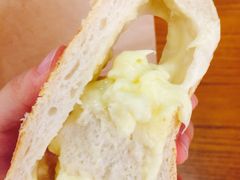 芝士粒粒法包-PAPER STONE BAKERY(天环店)