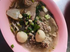 猪肉细米粉汤-榮泰米粉湯(Left Shop)