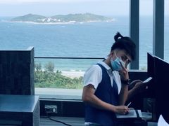 -瑰丽酒店·海吧·天际下午茶·现场DJ·天台酒吧