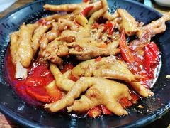 -老闵田螺馆·南昌特色小炒(梦时代店)