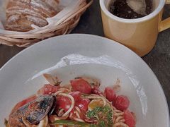 -麦田工坊(月湖店)