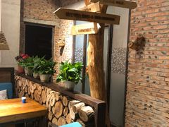 -苹果树下艺术餐厅(宋庄店)