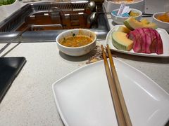 -海底捞火锅鲜切牛肉主题店(长寿路店)