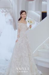 -艾米丽婚纱礼服
