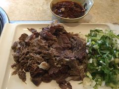 手撕狗肉-英子补身汤(海兰路店)