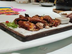 -老船夫婚宴婚庆会馆(延吉路店)