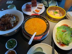 -蝴蝶里·粤菜·点心(滨江龙湖店)