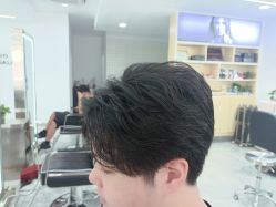 -Coo Hair salon