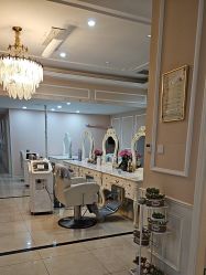 -Bollins波林丝•专研护发中心