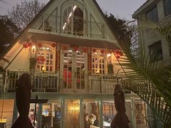 -弦月窗LUNETTE BY AMANDA(复兴路店)