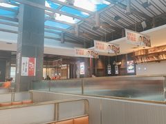 -阿瓦山寨·湘菜现炒·剁椒鱼头王(咸阳总店)
